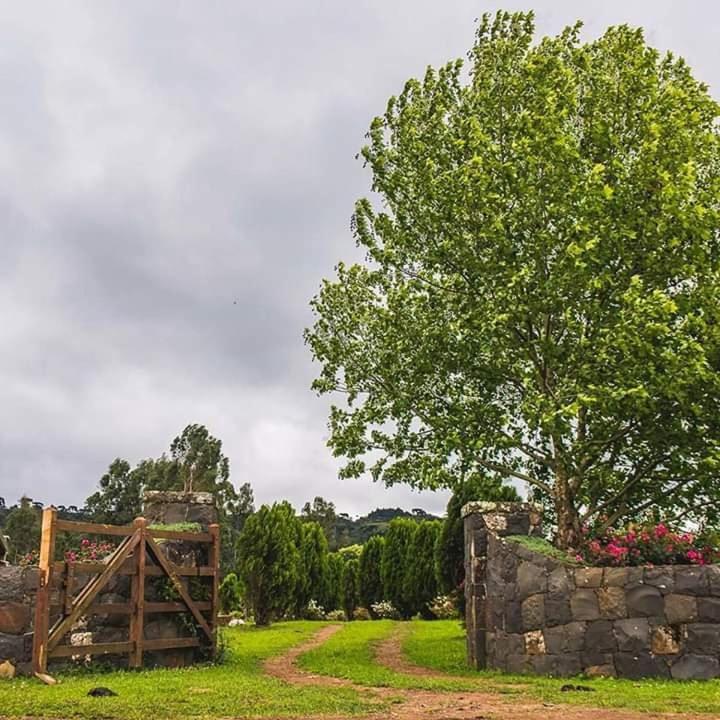 Chales Rota Das Cachoeiras أروبيما المظهر الخارجي الصورة